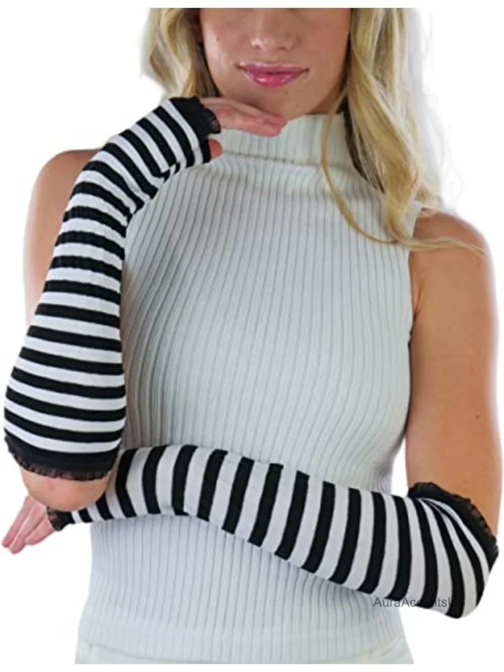 N/A striped arm